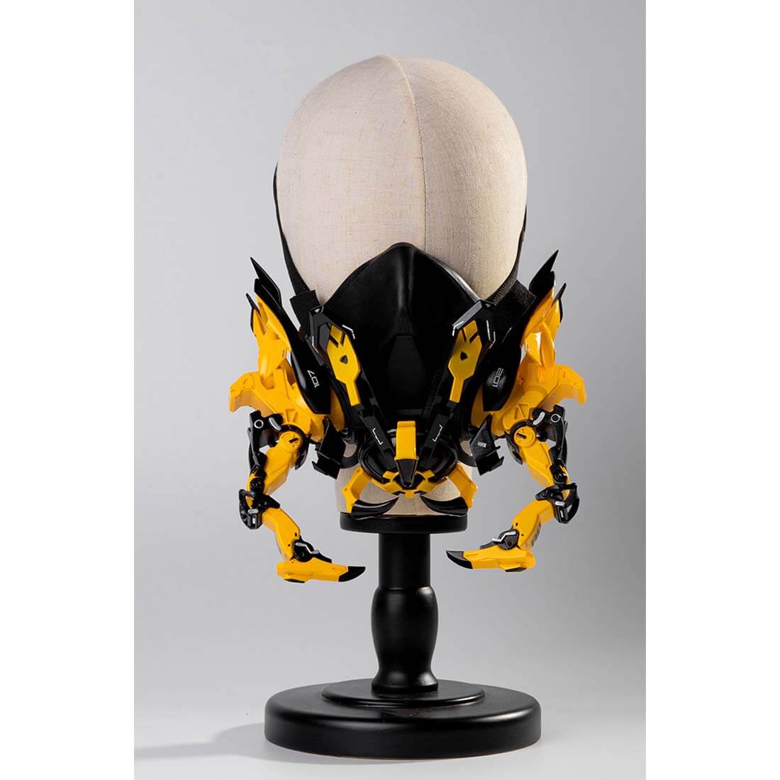 FuturFam-cyberpunk-bionic-beer-mask-with-headwear-hand-armors-halloween-cosplay-toys