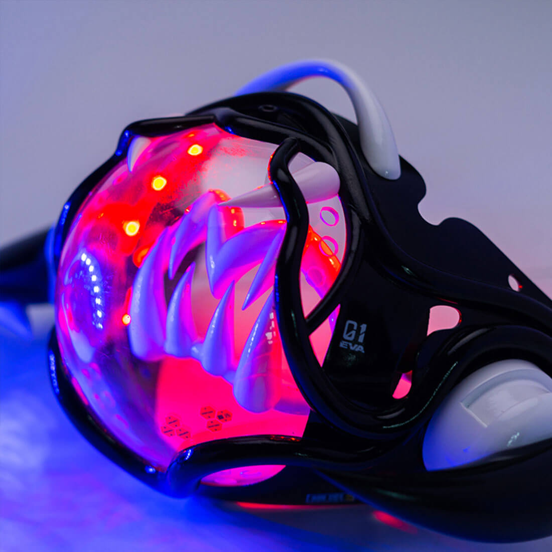 FuturFam-cyberpunk-futuristic-half-face-mask-tech-cosplay-for-motorcycle-party-prop