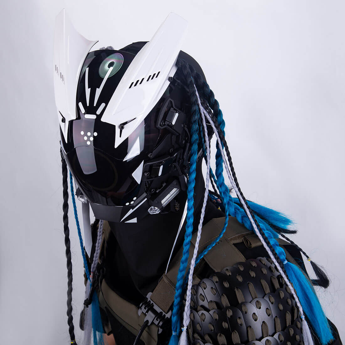 FuturFam-cyberpunk-fututre-mask-with-dreadlocks-light-cosplay-costume-props-for-men