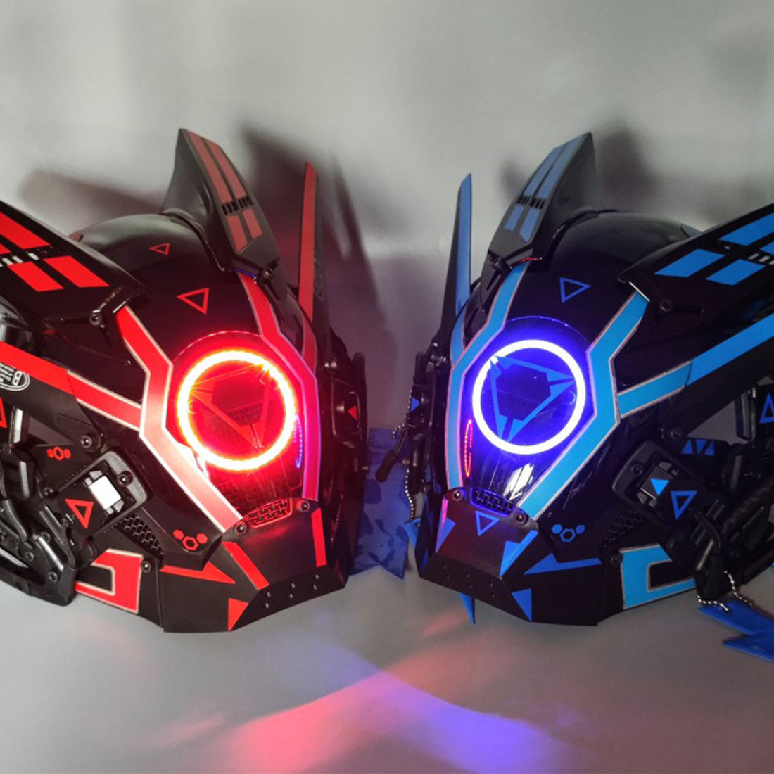 FuturFam-cyberpunk-tactical-glowing-mask-with-wind-wings-cosplay-prop-for-halloween-parties