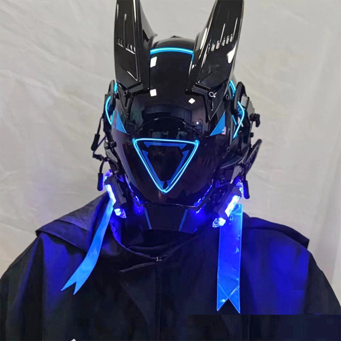 FuturFam-cyberpunk-tactical-mask-with-lights-horns-cosplay-costume-props-for-men