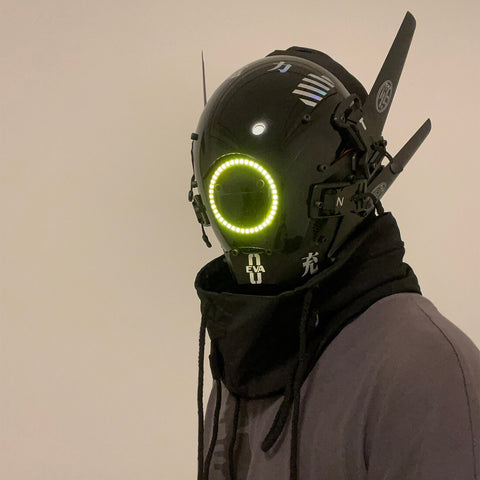 FuturFam-future-cyberpunk-techwear-mask-with-led-lights-halloween-props