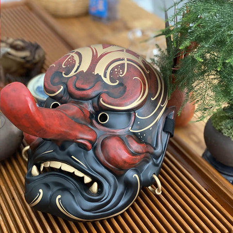 FuturFam-large-tengu-japanese-oni-mask-hand-painted-cosplay-prop-carnival-coustume