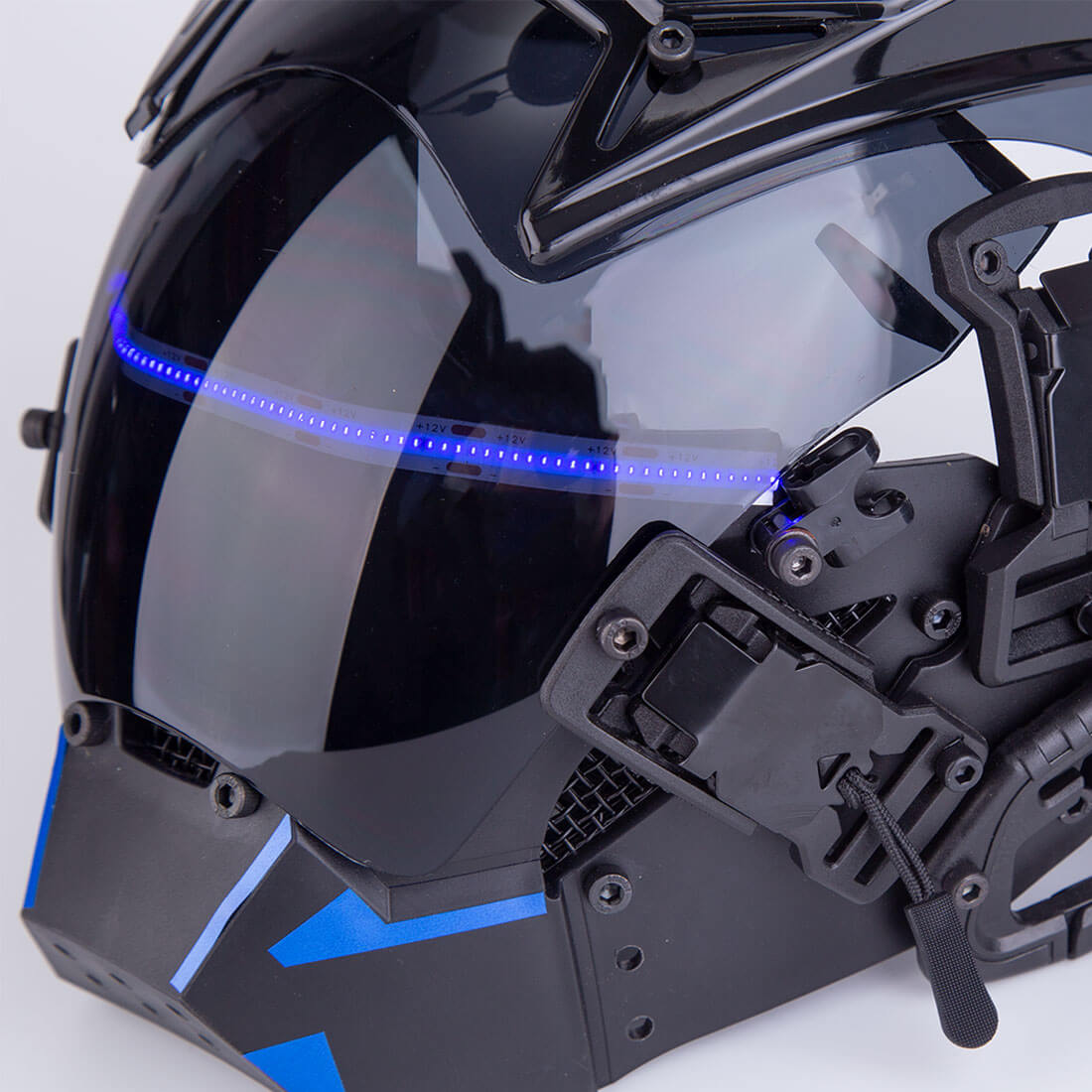 FuturFam-mechanical-future-cyberpunk-helmet-mask-cosplay-costume-props-with-transverse-lights-for-men 